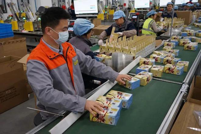 卡难求” 成爆款竟然是开化出品！CQ9电子游戏平台哪吒卡牌 “一(图6)